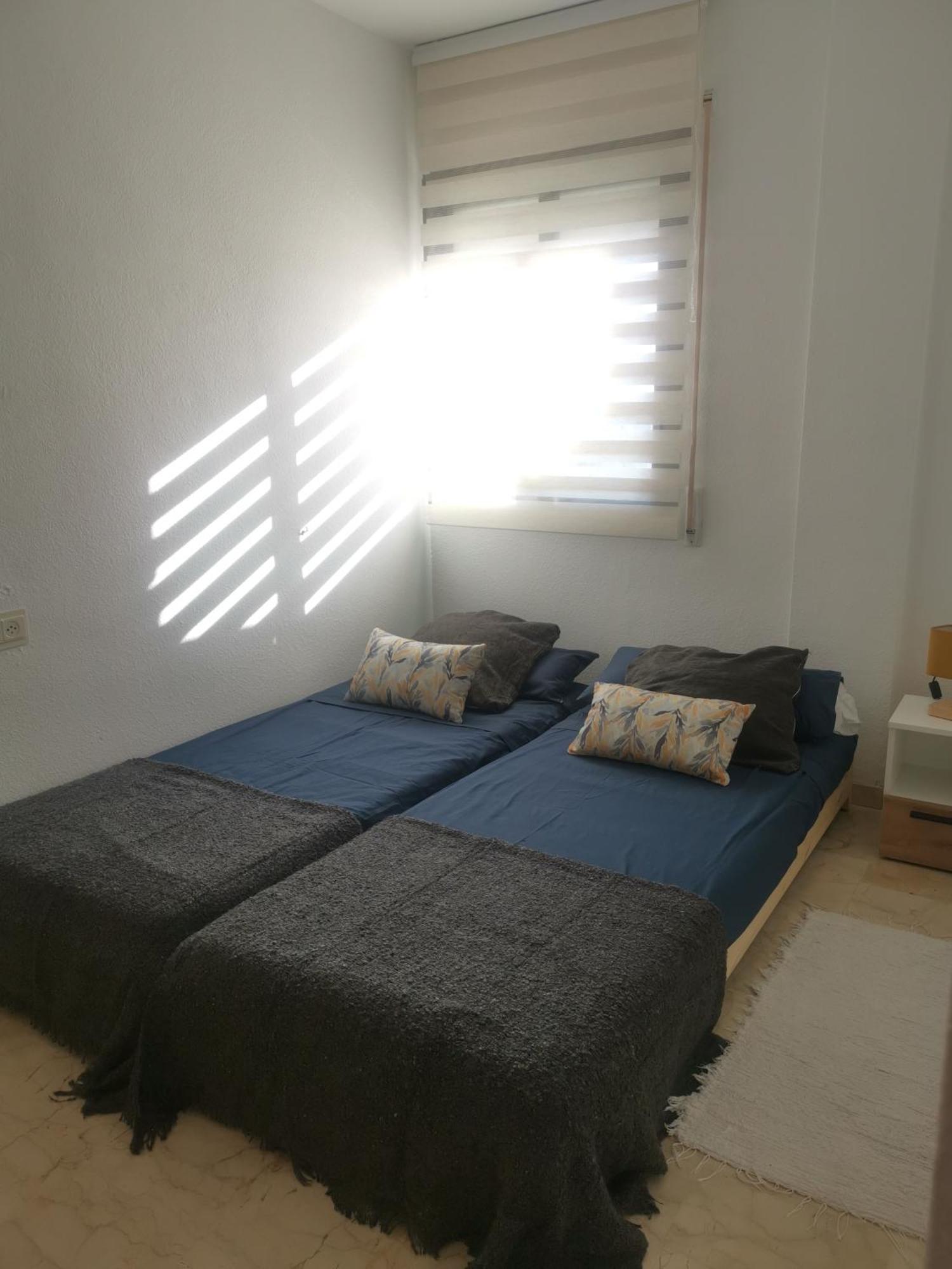 Pina Beach Holidays La Pineda Bagian luar foto